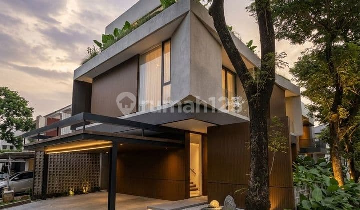 Rumah Modern 3 Lantai Posisi di Hook Cluster Elite Foresta BSD di Rancang oleh Arsitek Lengkap dengan Lift, BSD City