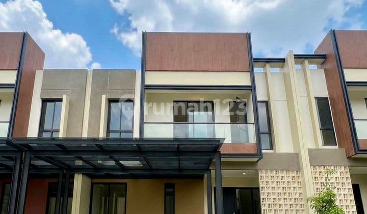 Termurah! Turun Harga Lagi - Brand New House Cluster Carson Scientia Gading Serpong !!!