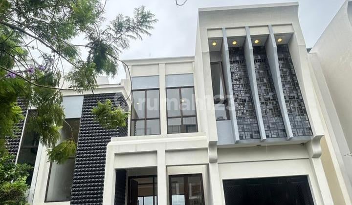 Rumah 2 Lantai Rapih Siap Huni,Sudah Renovasi Full Cluster Mayfield