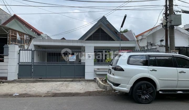 Jl Argopuro House Suitable for business, office, clinic, etc.