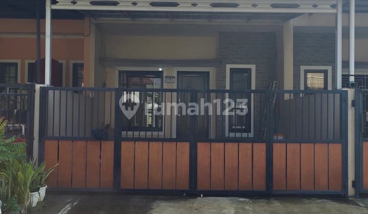 Disewakan Rumah 2 Lantai Plus Ac 2 Unit Siap Huni Citra Raya