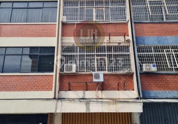 Ruko Terawat, Siap Huni, Strategis Di Grogol Permai, Jakarta Barat