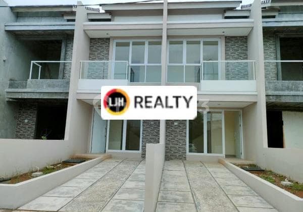 RUMAH Siap Huni Nyaman dalam Perumahan di Pegadungan Jakarta Barat