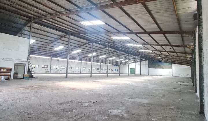 FOR RENT: WAREHOUSE IN TAMBAK SAWAH, WARU, SIDOARJO