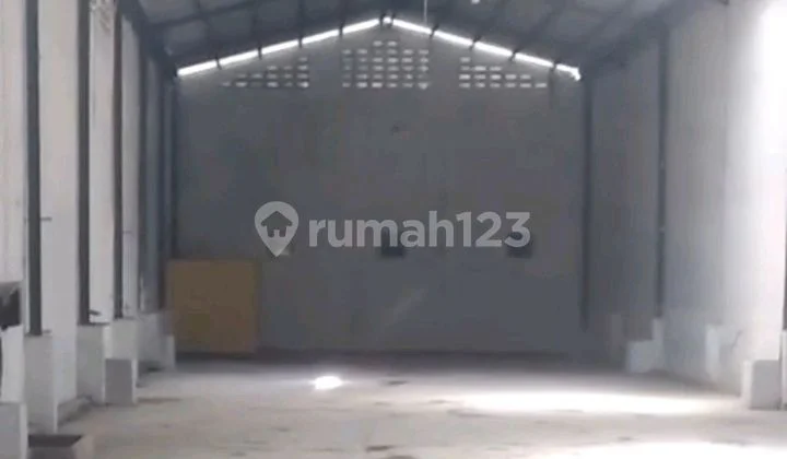 Warehouse for Rent in Tropodo Waru Sidoarjo, Near Surabaya Warehouse for Rent in Tropodo Waru Sidoarjo, Near Surabaya