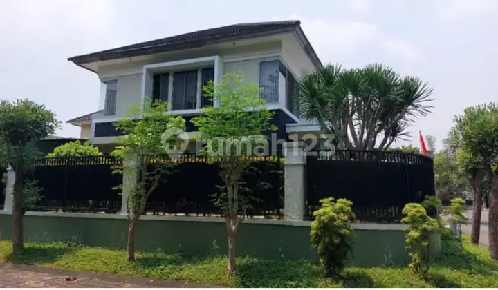 Rumah Siap Huni Alam Galaxy 2 Lantai Bagus Terawat Semi Furnish