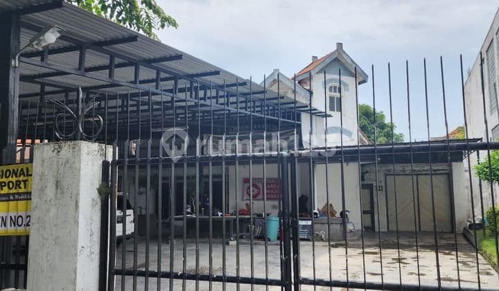 For Rent: Commercial Building on Anjasmoro Street, Central Surabaya