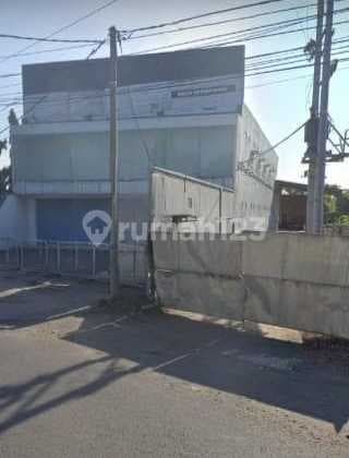 Dijual Rumah Usaha Raya Jetis Mojokerto