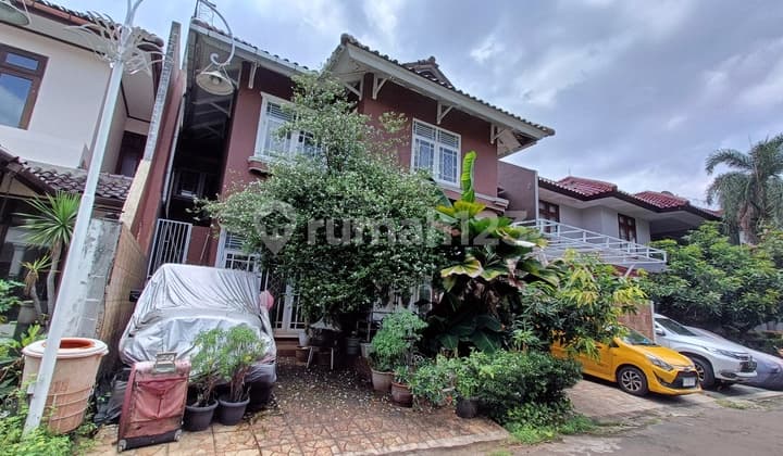 Rumah di Lokasi Strategis, Dalam Komplek Perumahan Townhouse, Daerah Mampang Prapatan Jaksel