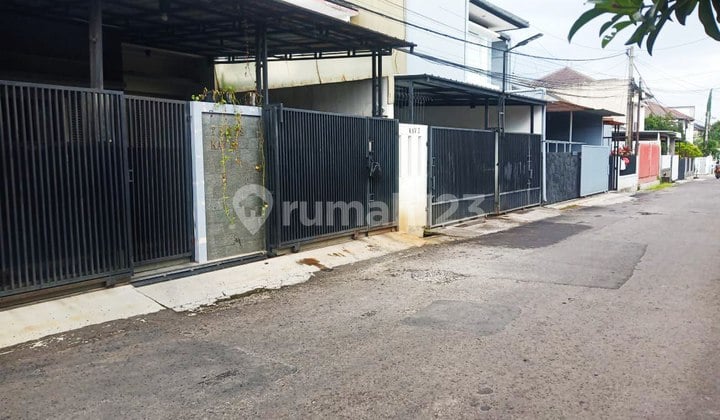 Rumah bagus Arcamanik siap huni semi furnished