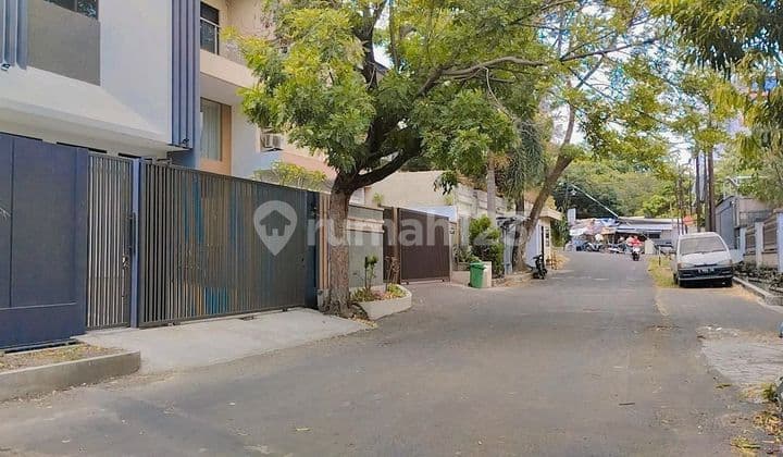 Rumah baru setrasari murah dekat kampus maranatha