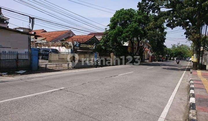 Land on Sriwijaya Road Bkr Strategic Location