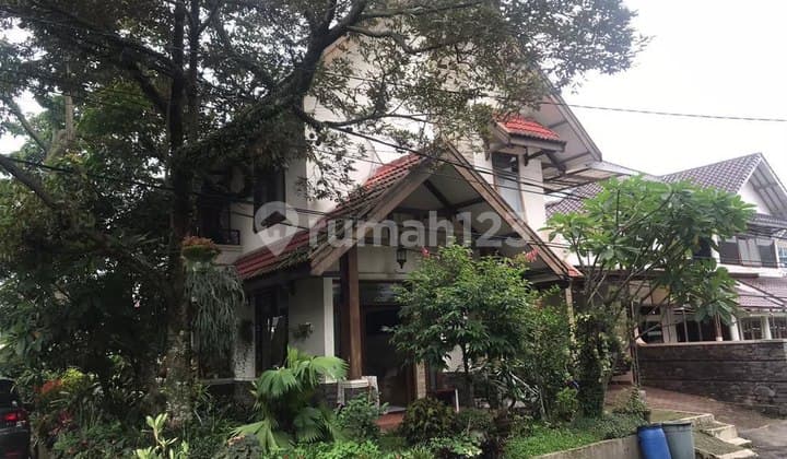 Rumah Cluster Tubagus Ismail Bandung sbelah salman Dekat Itb