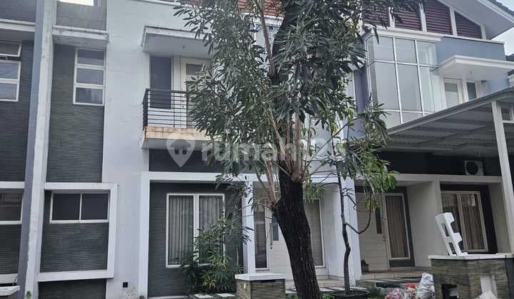 Dijual Rumah Lelang Pakuwon Indah ,rumah Kondisi Bagus Minim Renivasi