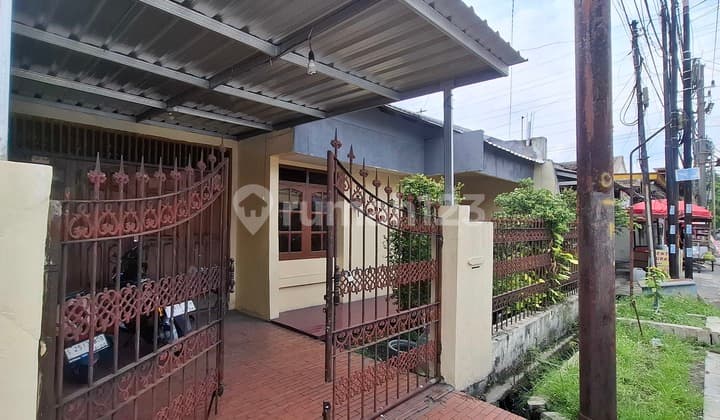 Dijual Rumah Hitung Tanah Lokasi Strategis Nol Jalan Dewi Sartika Makarya Binangun