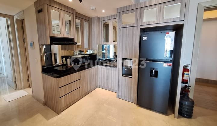 Rent Apartment Icon One 2 Above Tunjungan Plaza Surabaya 2BR Fully Furnished Luxury