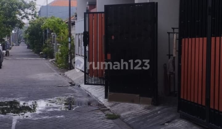 Cheap Sale 2-Story House in Lebak Jaya Surabaya