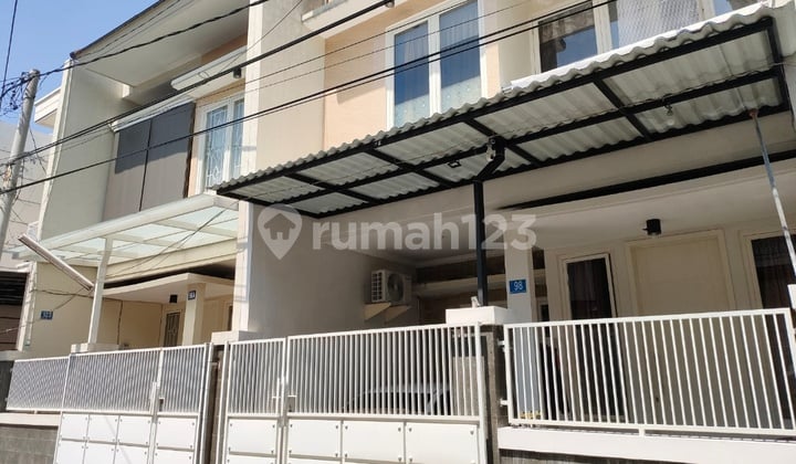 Dijual Rumah Bagus Terawat Minimalis Di Mulyosari Dekat Dengan Pakuwoncity Shanghai Park
