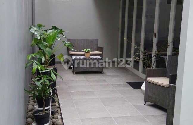 Rumah Bagus Siap Huni Di Dalam Cluster Emerald Bintaro Tangerang Selatan ~ Rmaek