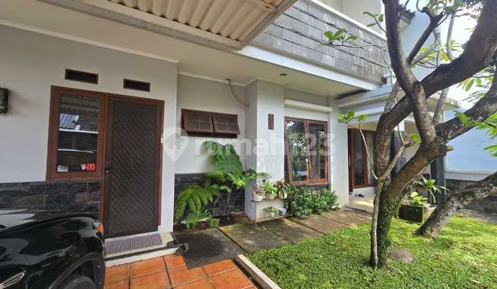 Rumah Bagus Siap Huni di Dalam Cluster Eksklusif Taman Crysant, BSD Sektor 12, Tangsel