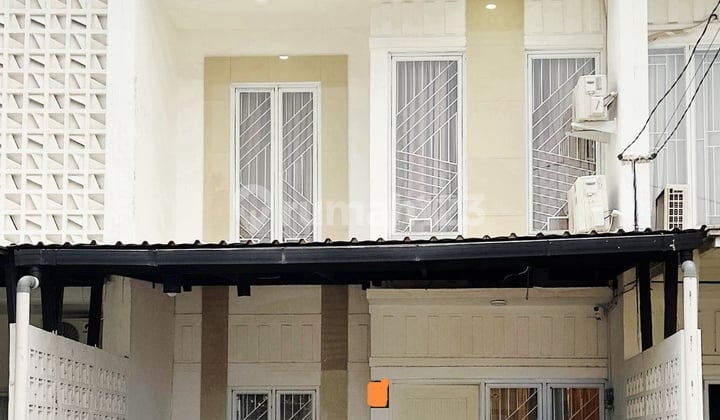 Rumah Bagus 2 Lantai, Harga Murah, Lokasi Nempel Bintaro Sektor 9 ~ Kun