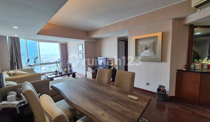 Taman Anggrek Kondo 2+1, Exclusive, Jual.cepat & Murah,Best Viewapartemen Cattleya 2 Kamar Tidur Furnished Bagus