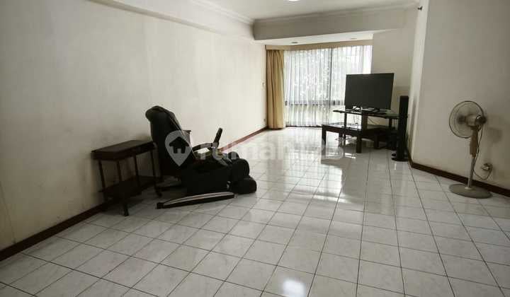 Taman Anggrek Kondo 3+1, Dijual Cepat, Siapa Dp Duluan Apartemen Potinara 3 Kamar Tidur Unfurnished Butuh Renovasi Total