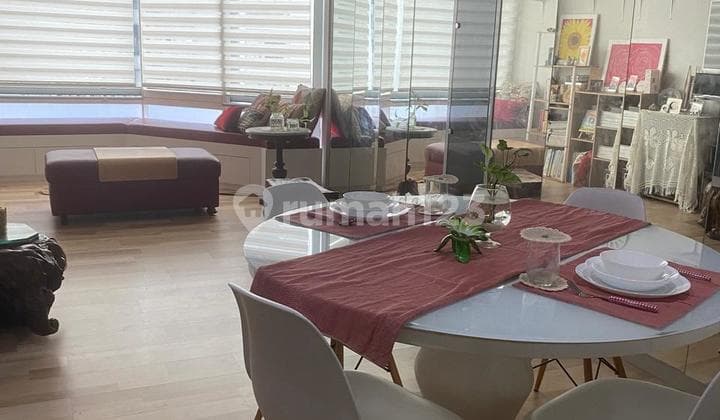 Siap Huni, Apartemen, 1 Lantai, Strata, Dekat Pusat Perbelanjaan, Full Furnished,