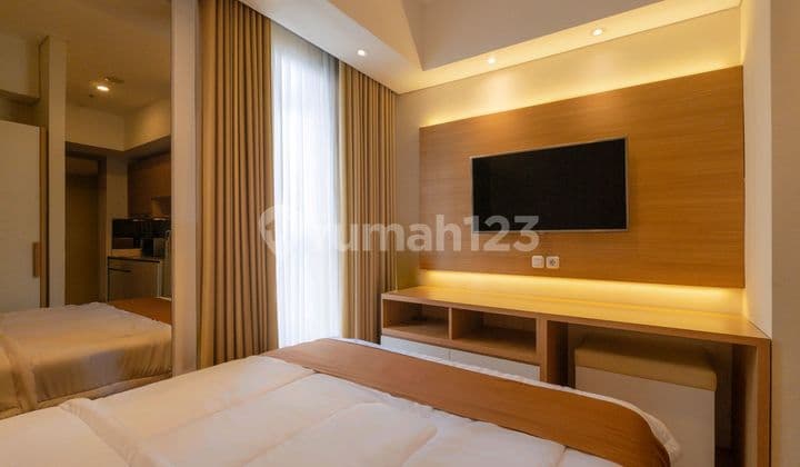 Apartemen Taman Anggrek Residence Dijual Furnished