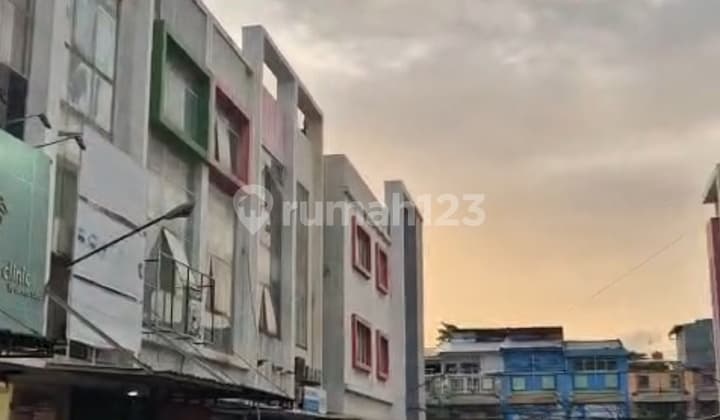 Ruko 3.5 Lantai Lokasi Strategis Kompleks Cilegon Business Square Banten