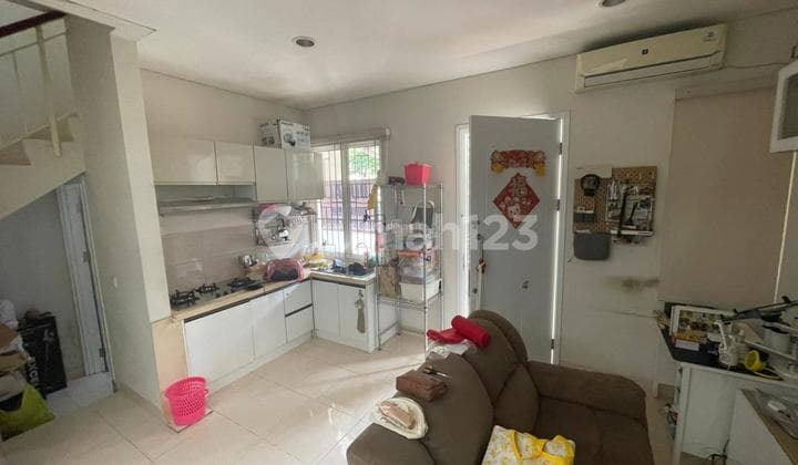 Rumah Azura Vanya Park Semi Furnished BSD