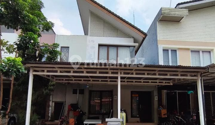 8 Meter Wide House Serenade Lake Gading Serpong