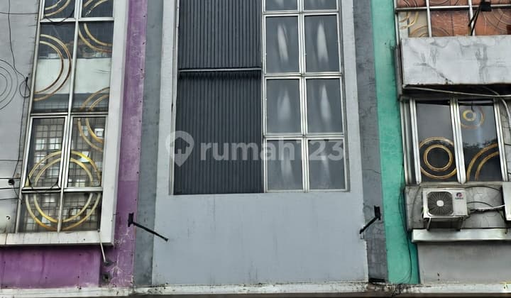 Ruko Glaze 2 Gading Serpong Siap Pakai