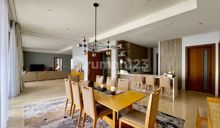 Pakubuwono Spring, Combined Unit, 4 Bedrooms, Fully Furnished, Rare Find