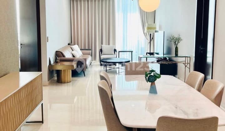 Pakubuwono House 2 Kamar Tidur Corner Unit Siap Huni