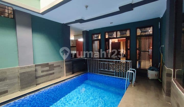 Di sewakan rumah ada kolam renang dekat tol pasteur