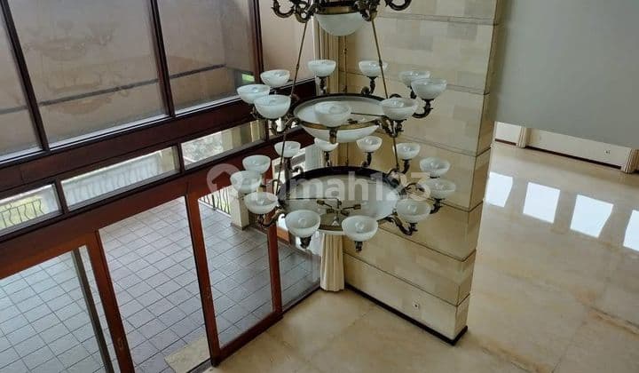 Di jual rumah lux di Setiabudi regency bandung utara