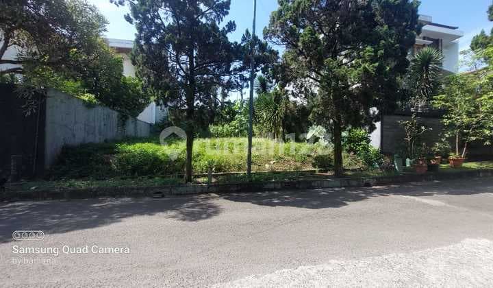 For sale Setraduta plot, land ready to build, near tennis court.