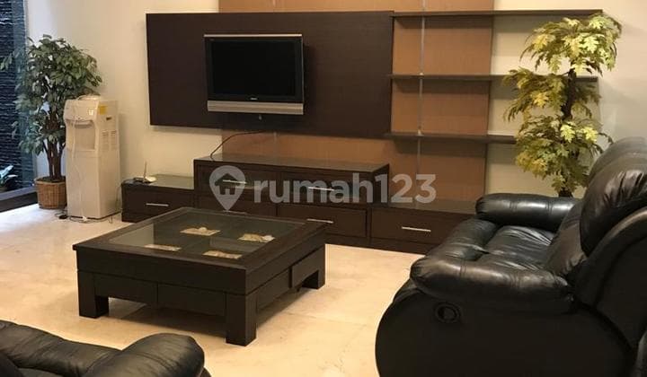 Di Sewakan Rumah Lux Fullfurnish Di Bale Pakuan Ciumbuleuit