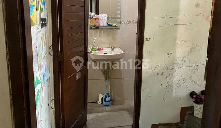 Di Jua Cepat Rumah Terawat Lingkungan Asri dan Nyaman Dalam Komplek Cigadung