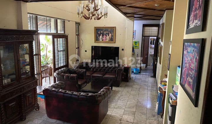 Di Jua Cepat Rumah Terawat Lingkungan Asri dan Nyaman Dalam Komplek Cigadung