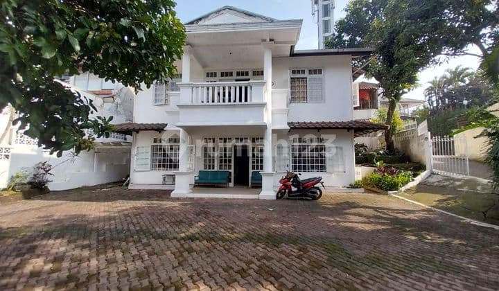 Di Jual Cepat Rumah Terawat di Setra Indah Pasteur