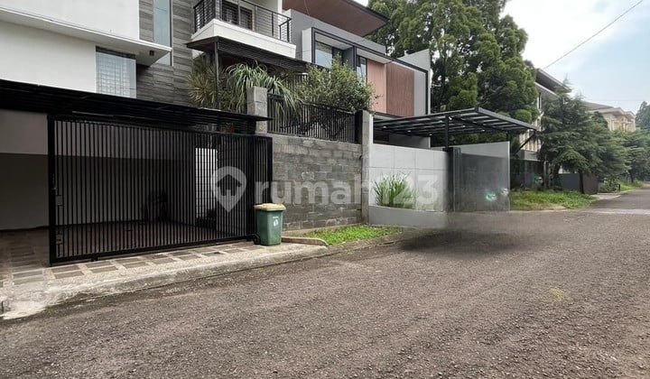 Di Sewakan Rumah Furnish Bagus Di Setra Duta Cypress