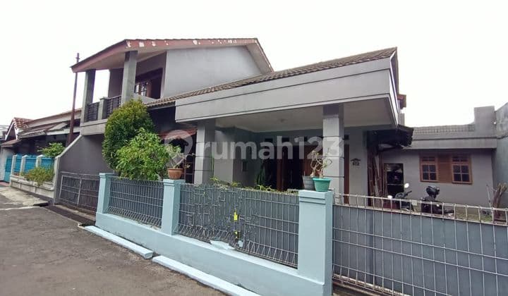 Rumah luas lokasi strategis di bogor yang sejuk