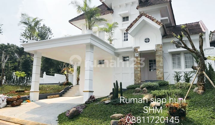 Rumah Villa Halaman Luas Plus Swimming Pool Dekat Aeon Mal Sentul