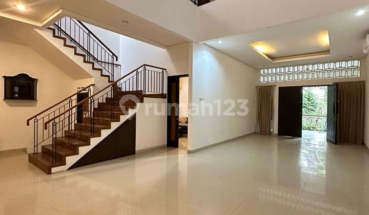 Comfortable House For Rent At Brawijaya Area
