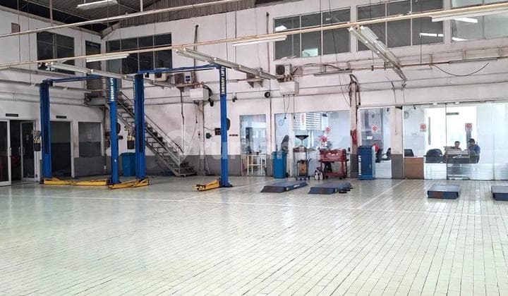 For Sale 2-Story Showroom in Radio Dalam, South Jakarta