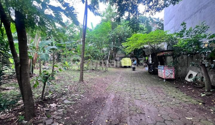 Tanah Kavling Lebak bulus 2400 m. Cocok untuk Townhouse,Resto dll