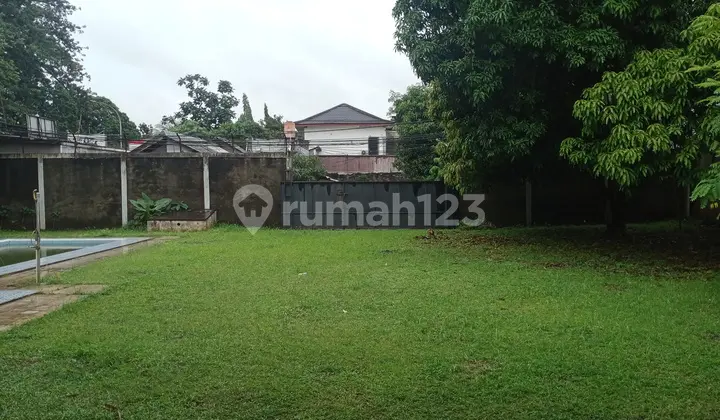 Hitung Tanah 4 Unit Rumah Lokasi Strategis Cilandak, Jaksel