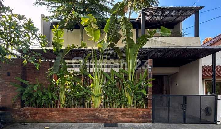 B03 Rumah Bagus Modern Tropical Bintaro Jakarta Selatan
